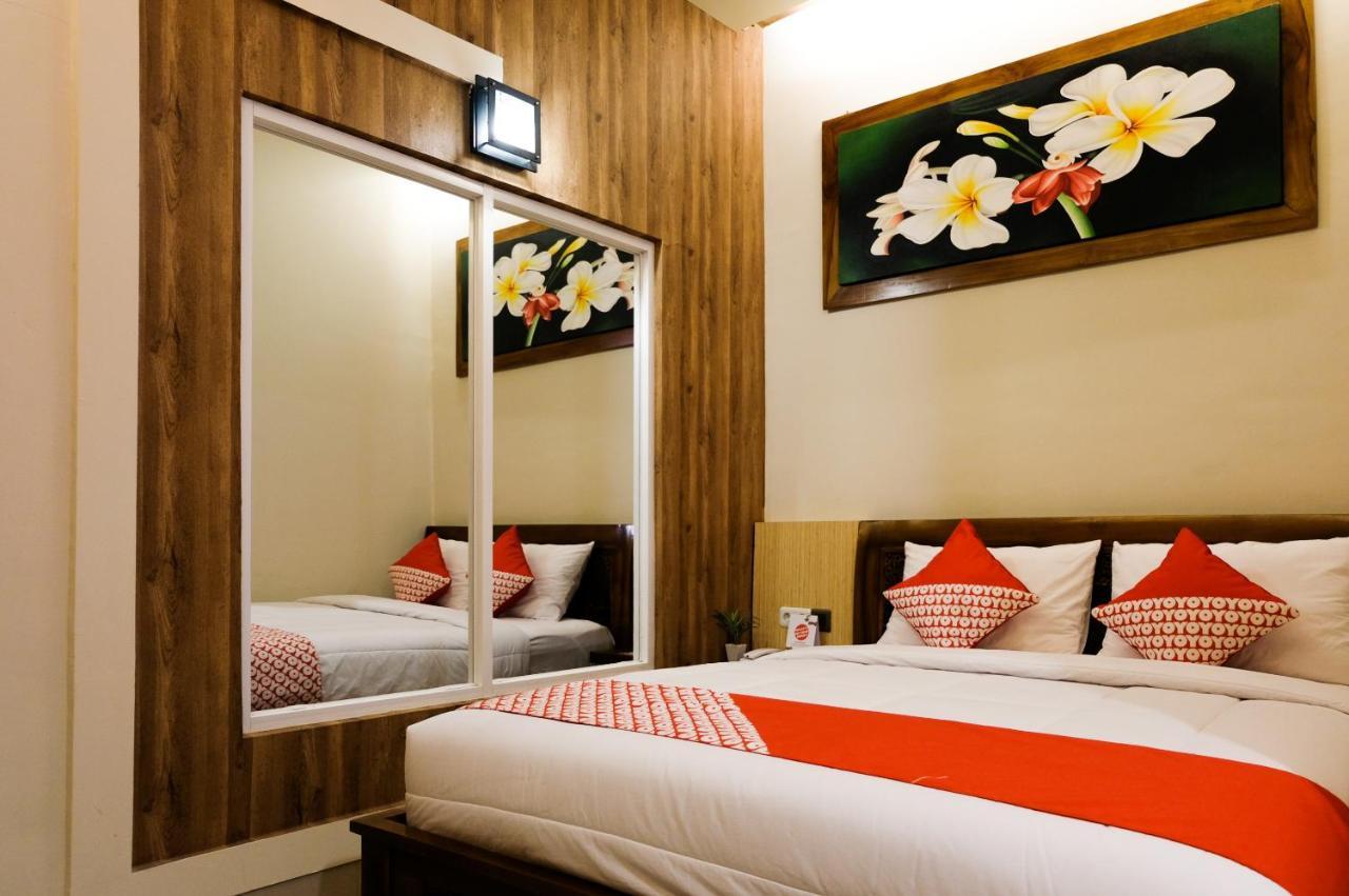 Oyo 683 Jepun Guesthouse Mataram Esterno foto